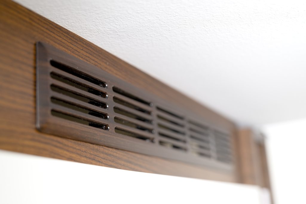 Ett fint ventilationssystem i trä. 